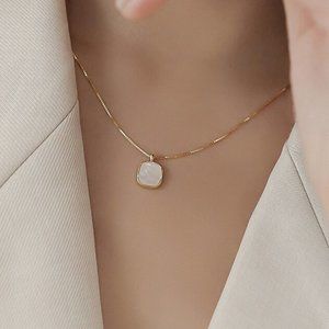 NEW Silver Gold Color Copper Square Fritillary Pendant Necklace